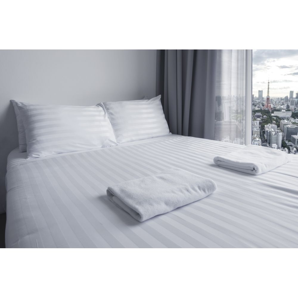 Juego de Sábanas Satén Rayas Cutí...