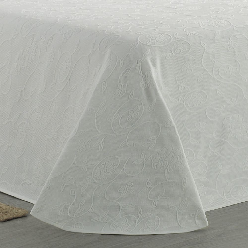 Colcha Piqué Flores Relieve Modelo...